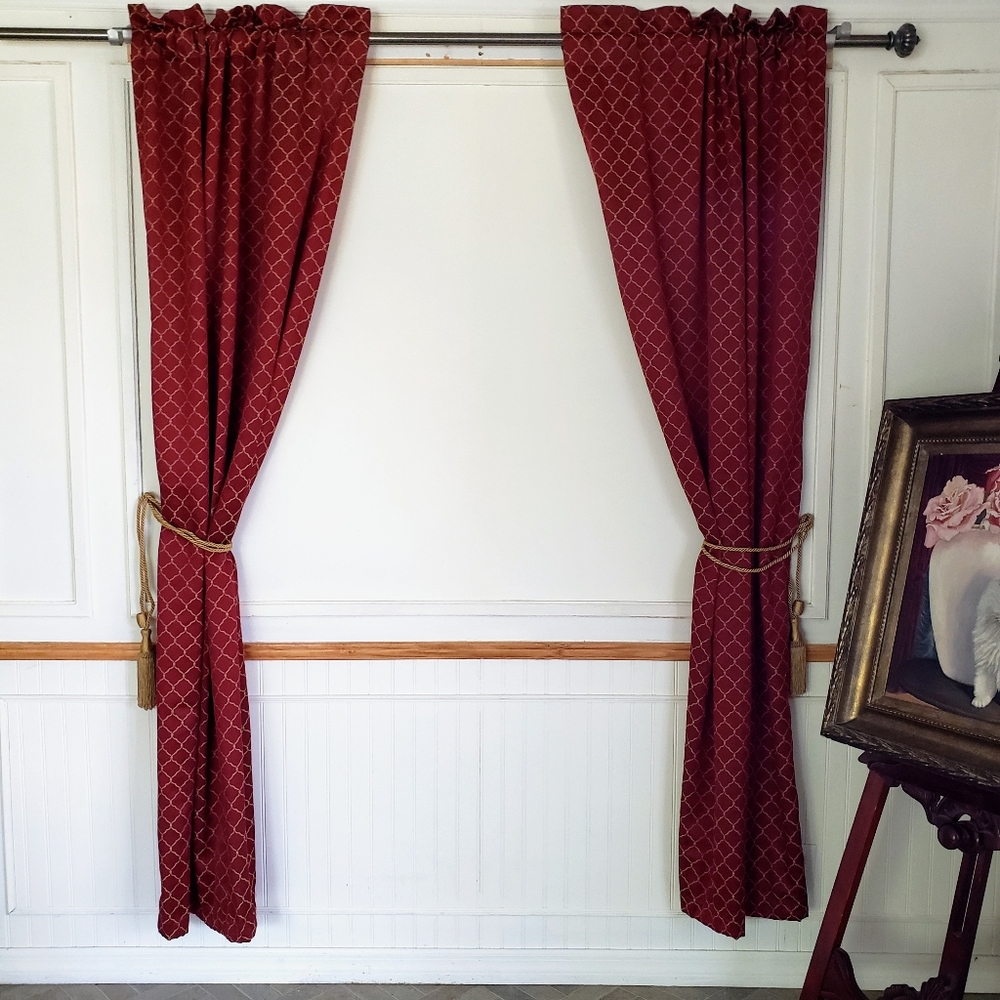 Linens N Things Curtain Panels Tie Backs 74W x 79L Wide Pocket Red Jacquard J…